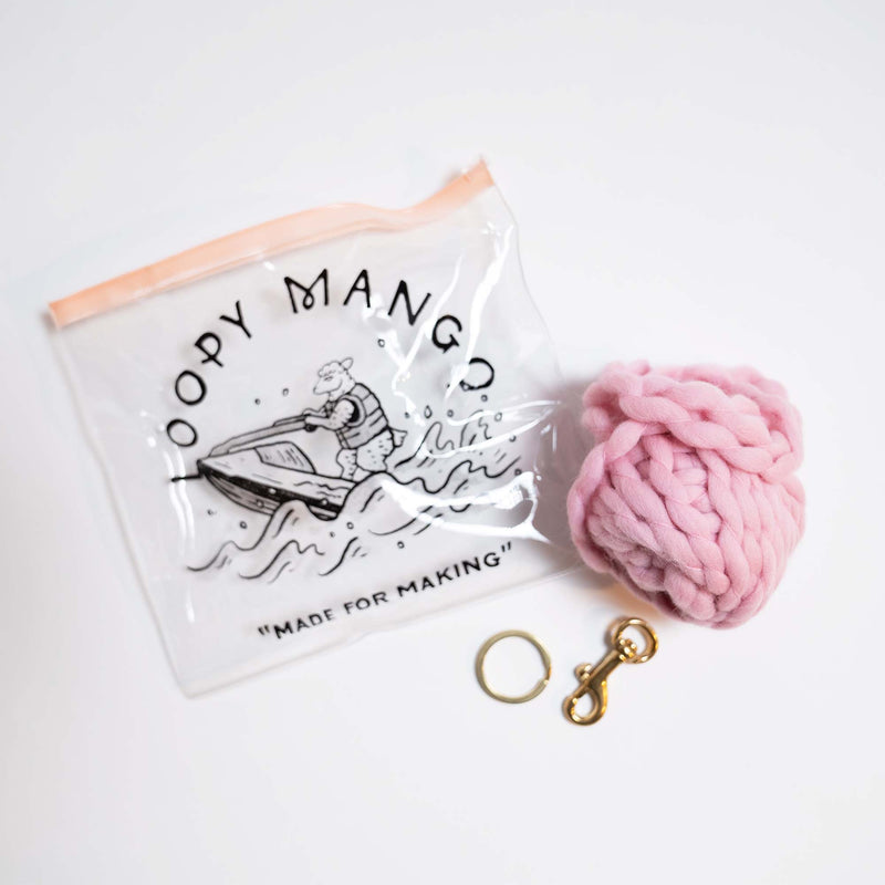 Loopy Mango - PomPom Keychain DIY KIT（ピンク）